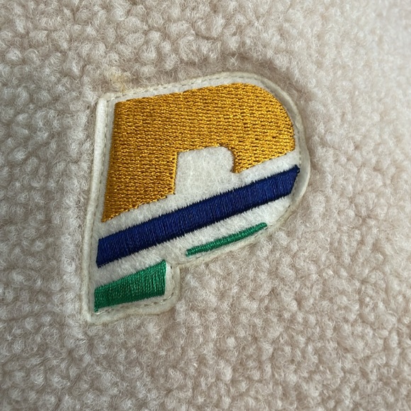 Praise Endurance sweater - Picture 4 of 5